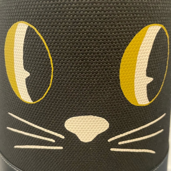 SOLD on Ⓜ️ Coach Cat Bucket - Picture 5 of 9